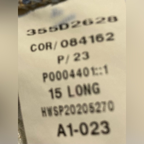 Women’s Size 15L Hollister Curvy Ultra High Rise Mom Distressed Jeans - Picture 16 of 16